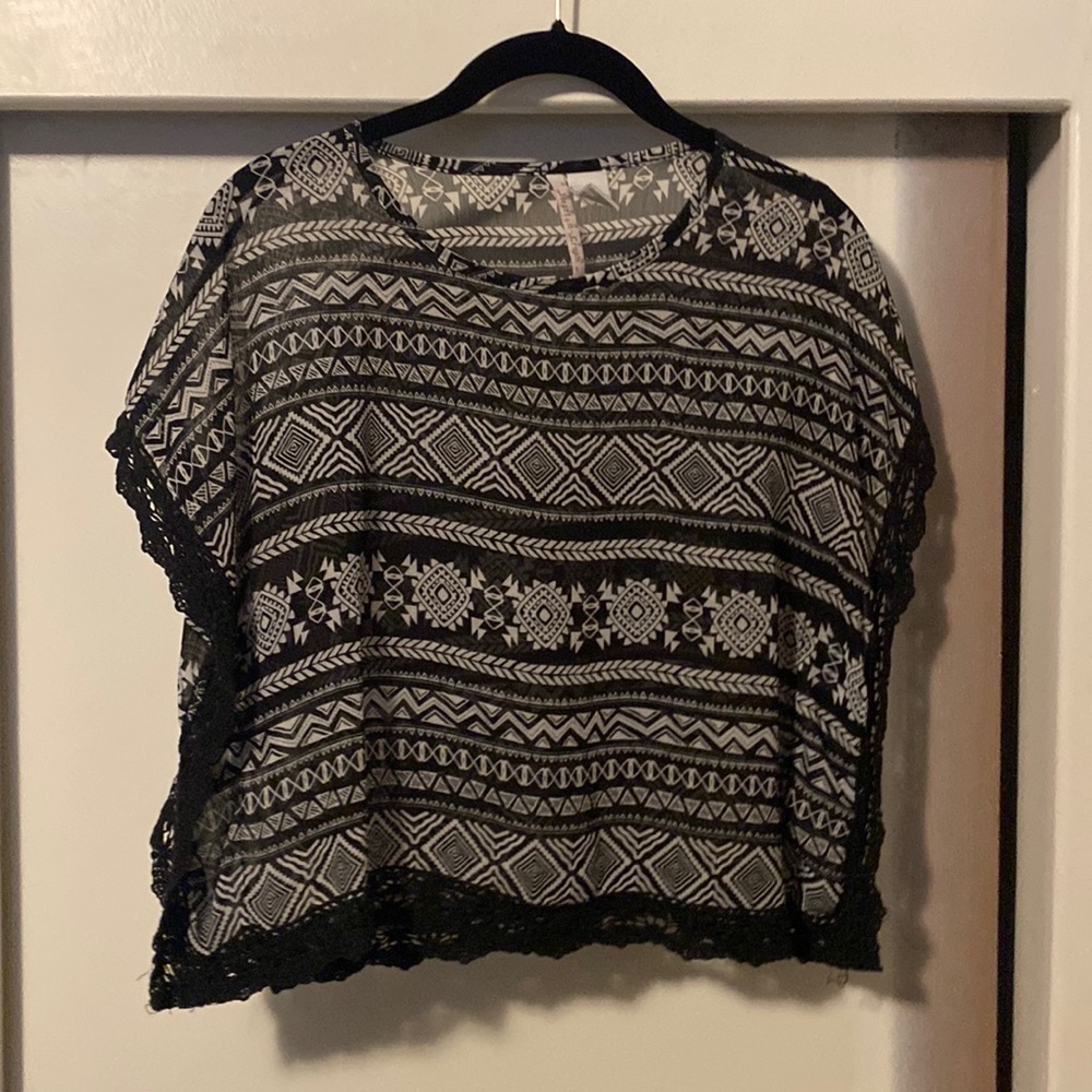 Black and white patterned sheer blouse, medium, heart n crush